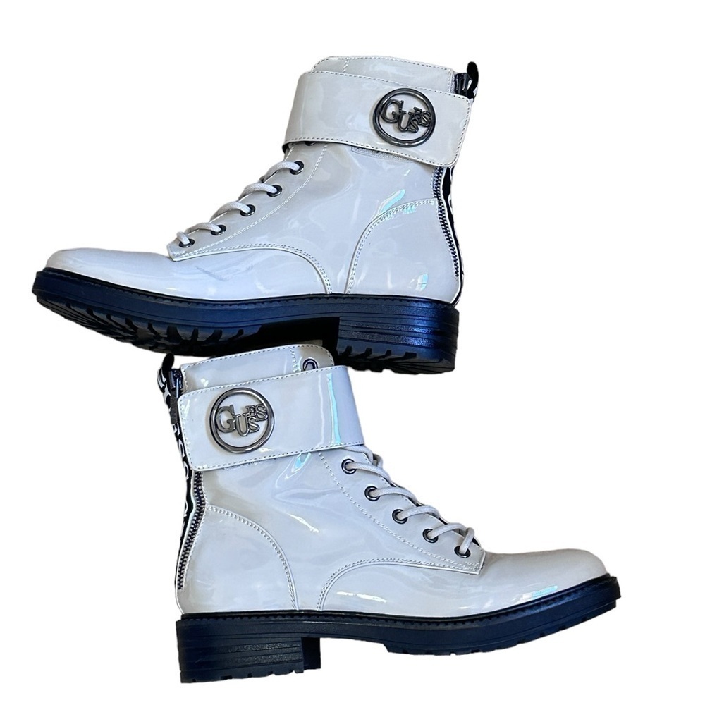 Guess Gabie Boots in Cream